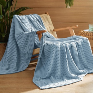 Bedsure Lightweight 100% Cotton Waffle Blanket, Twin XL, Linen | Summer, Breathable, Soft, Light, Thin, Bed, Couch, Sofa, Chair, 66″x90″, Sheet Blanket, Dorm Room Essentials, Guys, Girls(Celestial Blue)