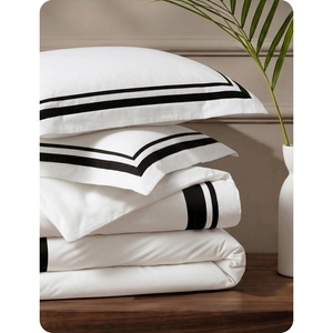 Bedsure PureWoven 100% Cotton Percale Duvet Cover Queen, Rope Weave, White | Hotel-Style Breathable Comforter Cover, Crisp & Lightweight Feel, Zipper & 8 Ties, Easy Machine Care, 3-Piece, 90″x90″, White(04 – Hotel Black Frame)