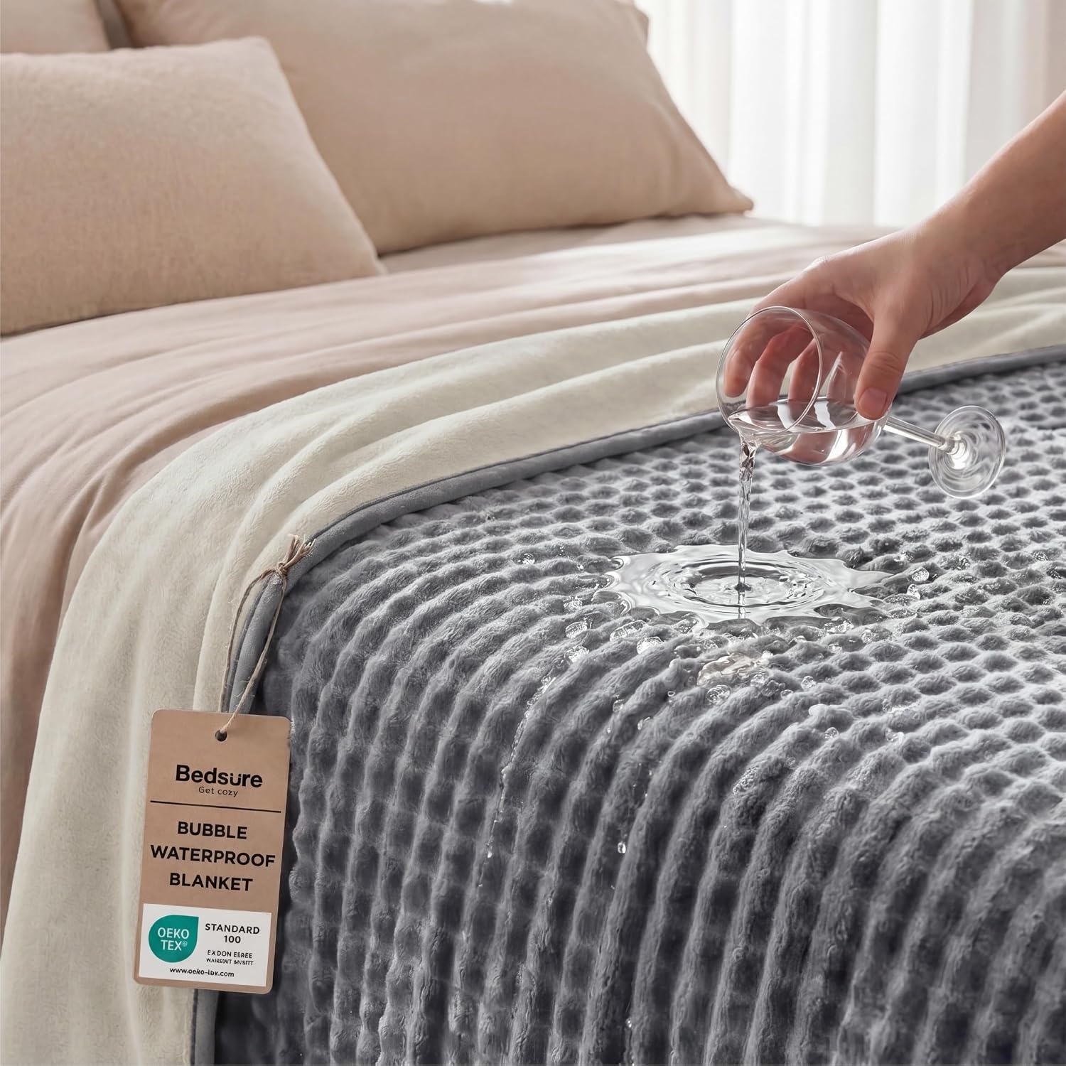 image:imageBedsure Bubble Waterproof Blanket for Bed Soft Fleece Reversible Dog Blankets for Large Dogs Waterproof Couch Sofa Cover Bed Protector PinkBeige Queen 90x90 inchesGreyWhite