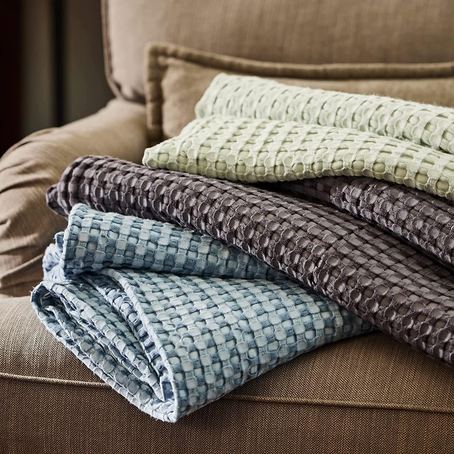 image:imageBedsure Cooling Cotton Waffle Full Size Blanket Lightweight Breathable Blanket of Rayon Derived from Bamboo for Hot Sleepers Luxury Throws for Bed Couch and Sofa Ivory 80x90 Inches02 Dark Grey