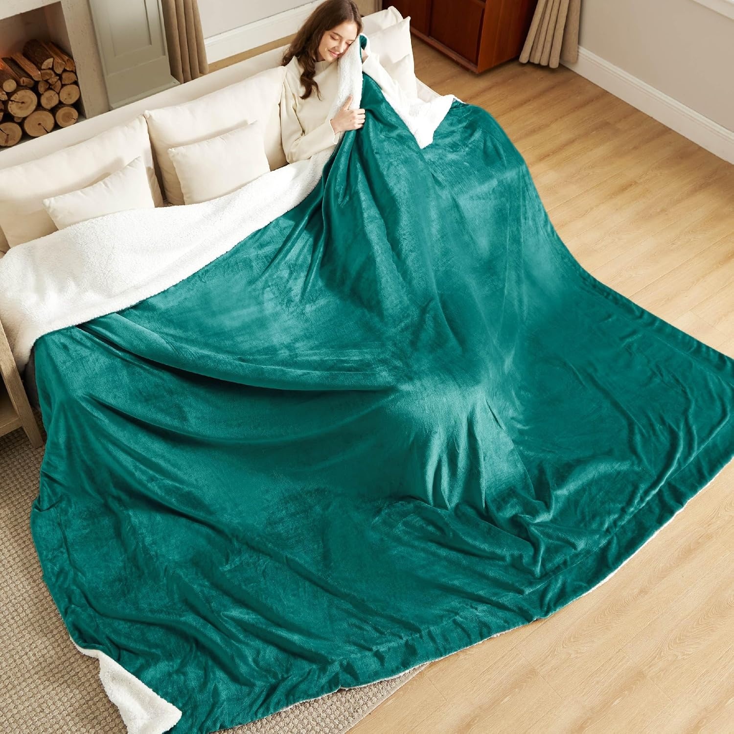 image:imageBedsure GentleSoft Sherpa Fleece Throw Blanket for Couch NonHeated Thick amp Warm Cozy Comfort Blanket for Winter Fall Soft Fuzzy Plush Throw Gifts for Women and Men Grey 50x60 Inches04 Forest Green