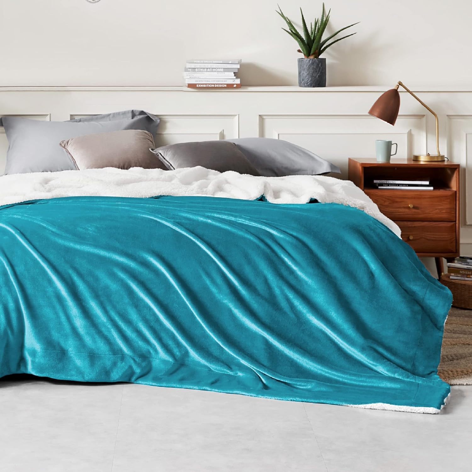 image:imageBedsure GentleSoft Sherpa Fleece Throw Blanket for Couch NonHeated Thick amp Warm Cozy Comfort Blanket for Winter Fall Soft Fuzzy Plush Throw Gifts for Women and Men Grey 50x60 Inches09 Teal