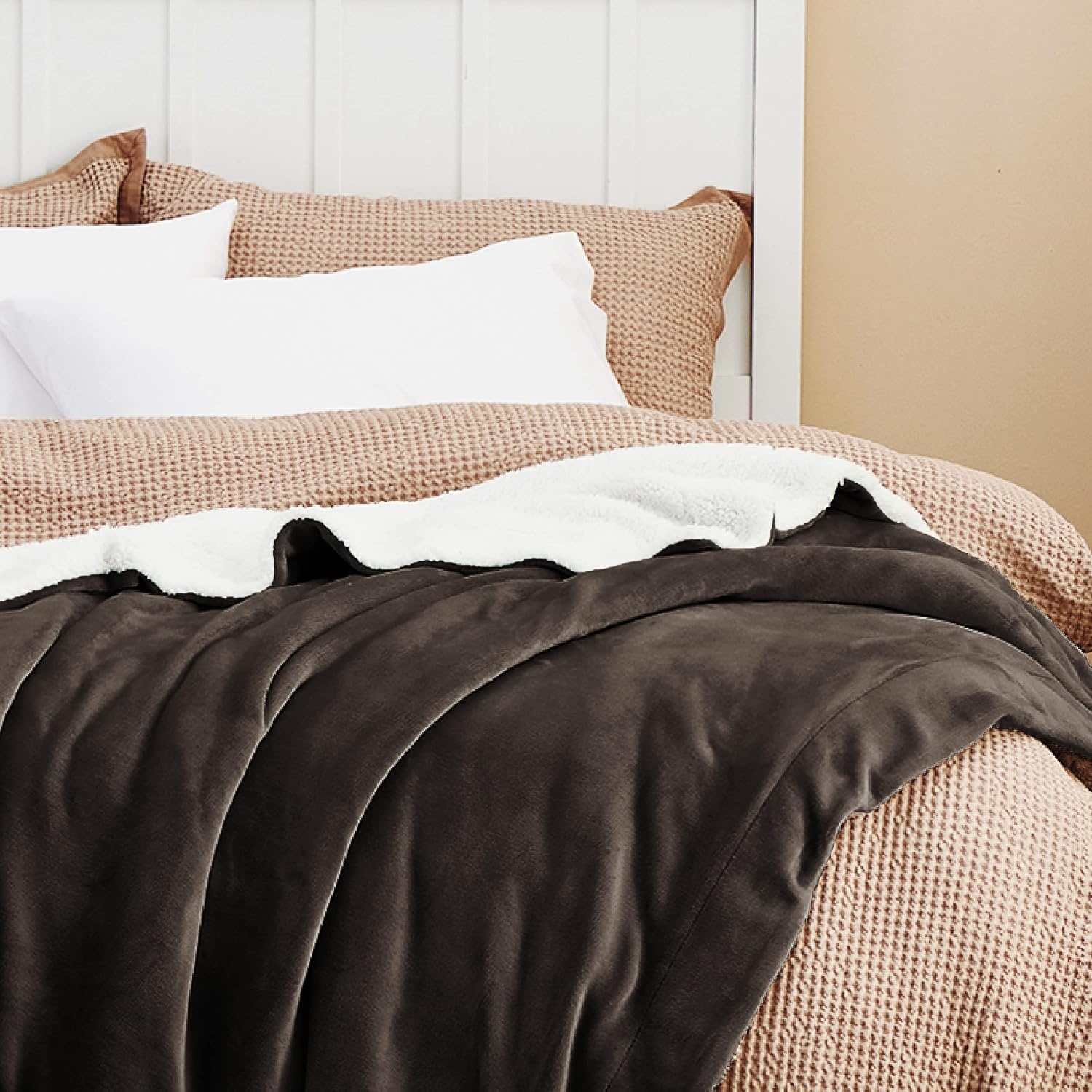 image:imageBedsure GentleSoft Sherpa Fleece Throw Blanket for Couch NonHeated Thick amp Warm Cozy Comfort Blanket for Winter Fall Soft Fuzzy Plush Throw Gifts for Women and Men Grey 50x60 Inches05 Brown