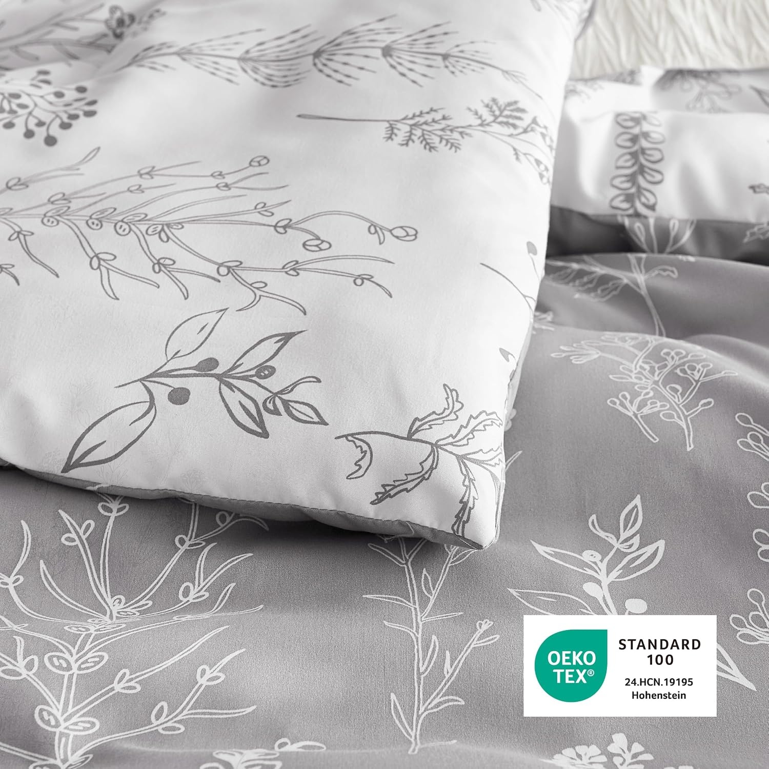 image:imageBedsure Light Grey Queen Comforter Set Reversible Floral Bed Set Soft Summer Lightweight Bedding for Bedroom 1 Soft Botanical Flowers Comforter and 2 Pillow Shams04 Light Grey