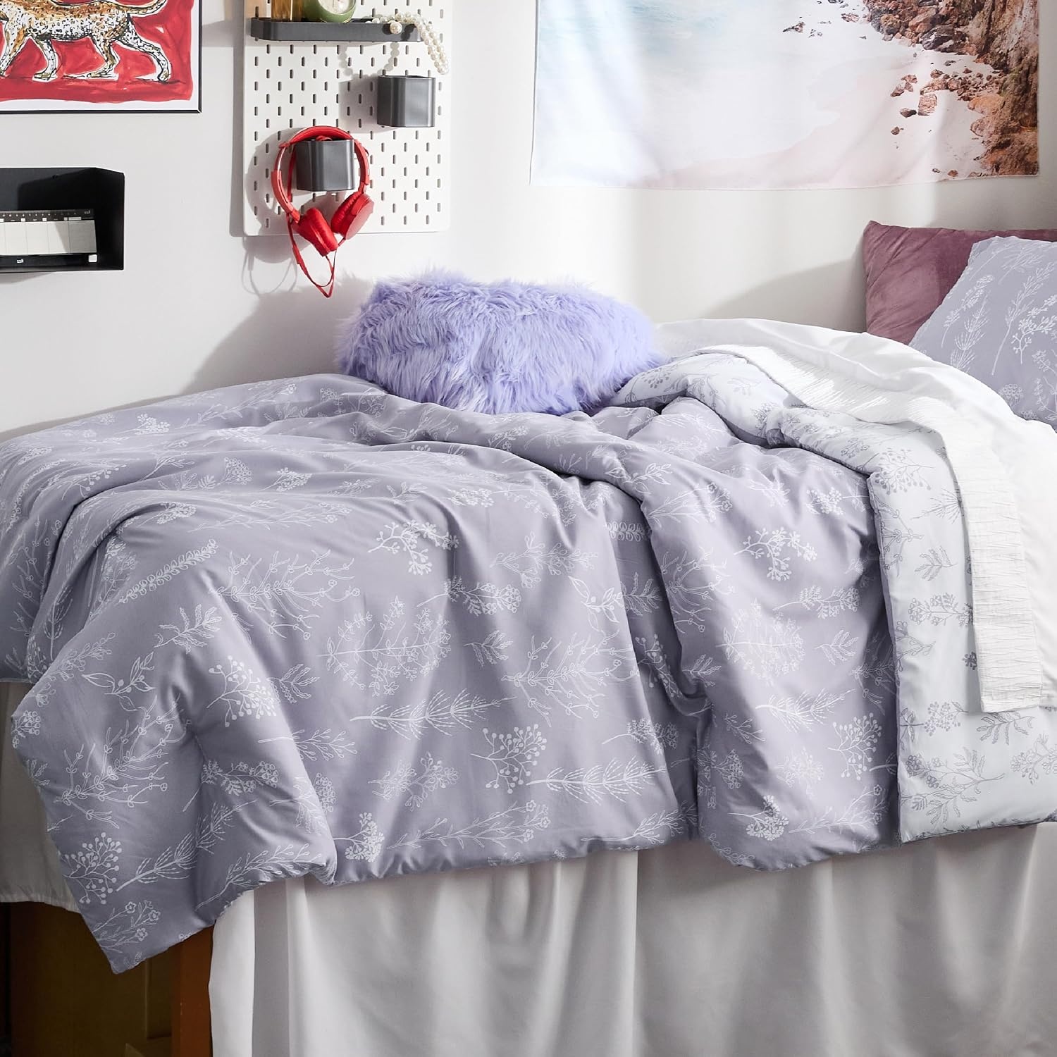 image:imageBedsure Light Grey Queen Comforter Set Reversible Floral Bed Set Soft Summer Lightweight Bedding for Bedroom 1 Soft Botanical Flowers Comforter and 2 Pillow Shams06 Lavender