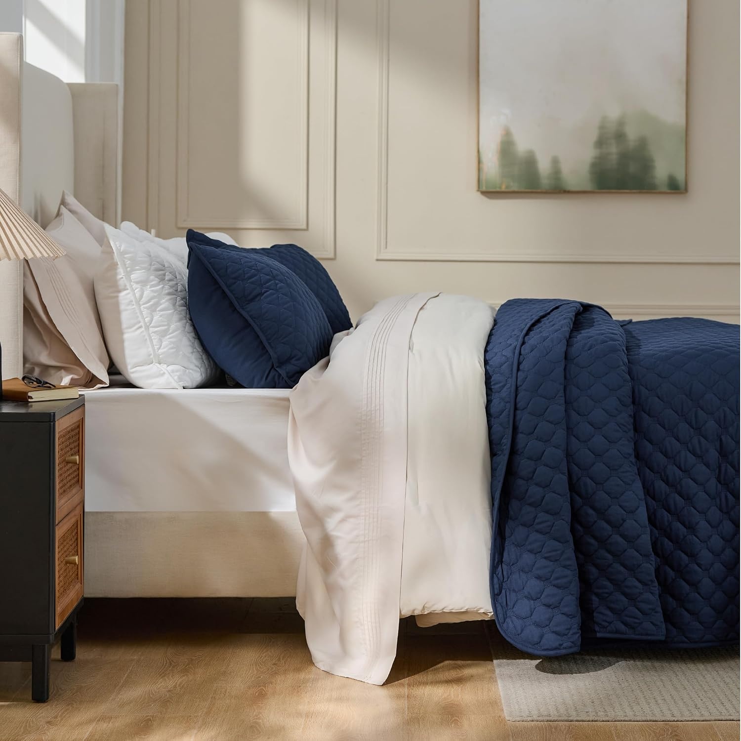 image:imageBedsure Queen Size Quilt Lightweight Comforter Set Mineral Blue Bedspread Coverlet Basket Weave AllSeason Comfort SkinFriendly Soft Breathable Machine Washable 90x96 3 Pcs 2 Pillow Shams05 Navy Honeycomb