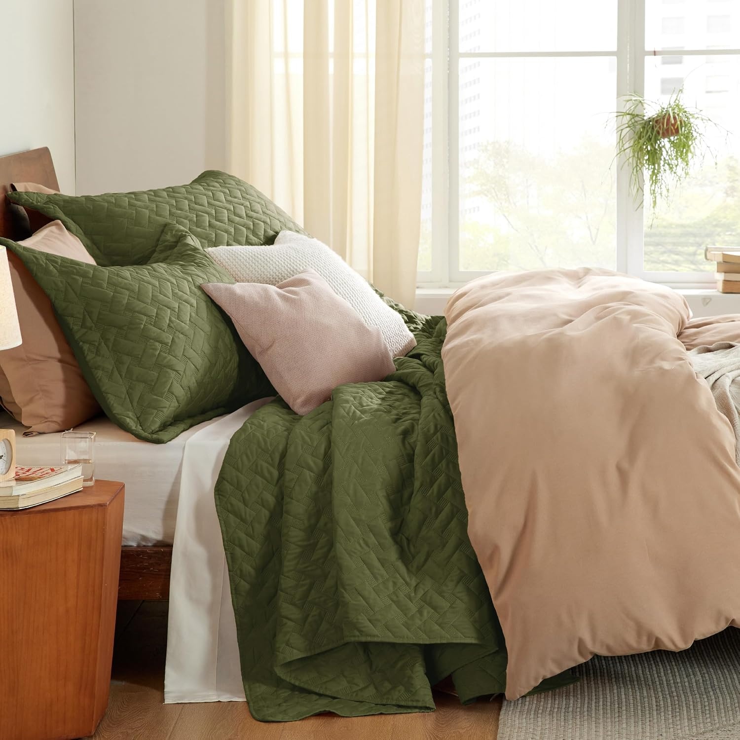 image:imageBedsure Queen Size Quilt Lightweight Comforter Set Mineral Blue Bedspread Coverlet Basket Weave AllSeason Comfort SkinFriendly Soft Breathable Machine Washable 90x96 3 Pcs 2 Pillow Shams15 Olive Green