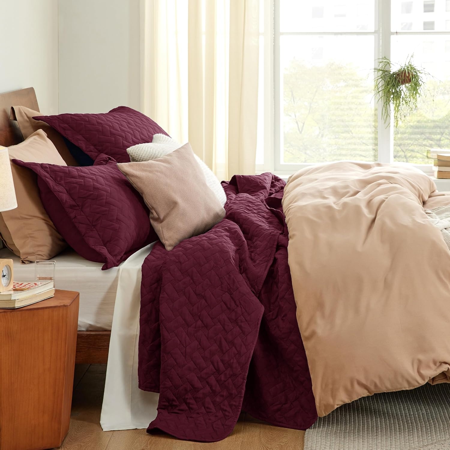 image:imageBedsure Queen Size Quilt Lightweight Comforter Set Mineral Blue Bedspread Coverlet Basket Weave AllSeason Comfort SkinFriendly Soft Breathable Machine Washable 90x96 3 Pcs 2 Pillow Shams30 Burgundy