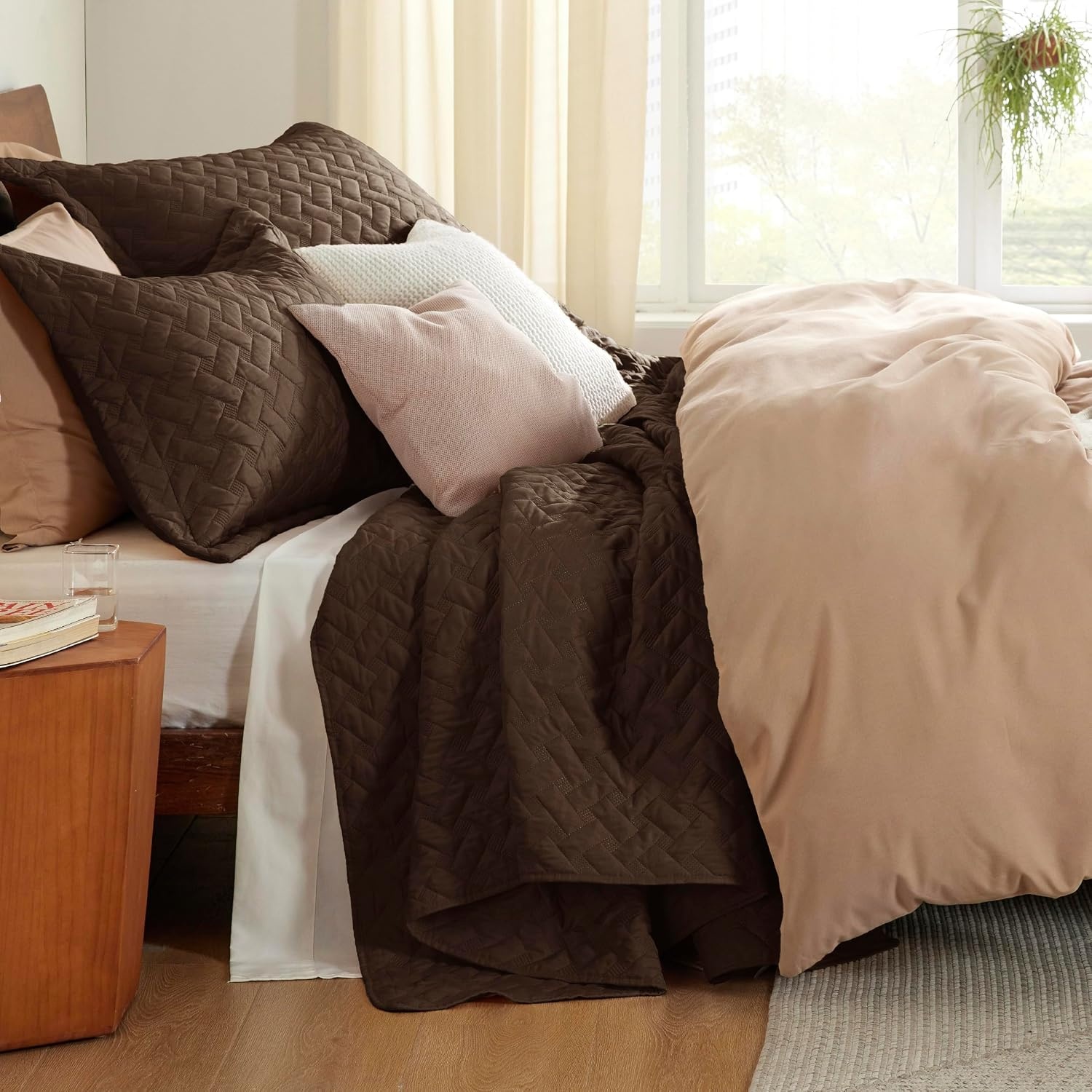 image:imageBedsure Queen Size Quilt Lightweight Comforter Set Mineral Blue Bedspread Coverlet Basket Weave AllSeason Comfort SkinFriendly Soft Breathable Machine Washable 90x96 3 Pcs 2 Pillow Shams21 Brown