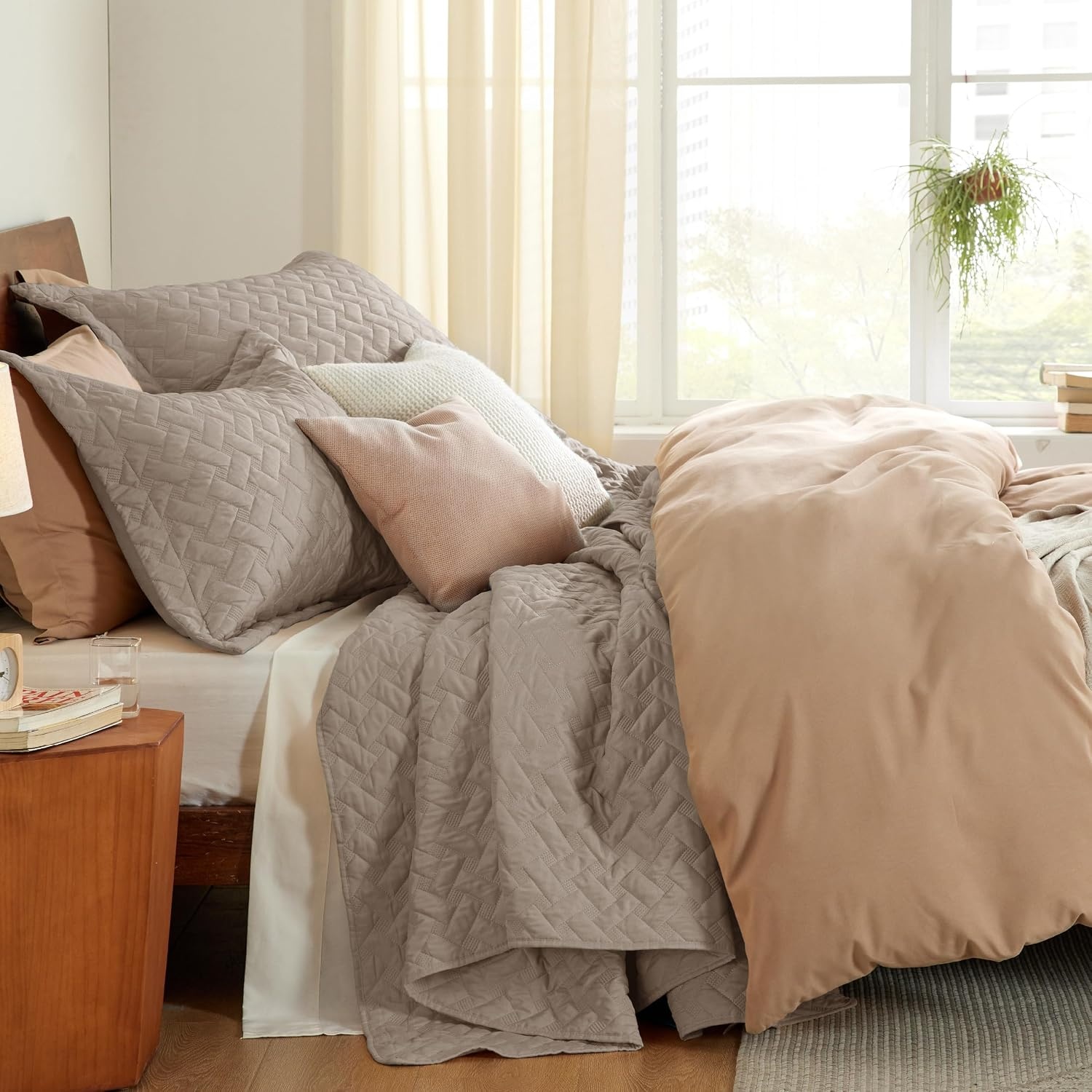 image:imageBedsure Queen Size Quilt Lightweight Comforter Set Mineral Blue Bedspread Coverlet Basket Weave AllSeason Comfort SkinFriendly Soft Breathable Machine Washable 90x96 3 Pcs 2 Pillow Shams12 Taupe