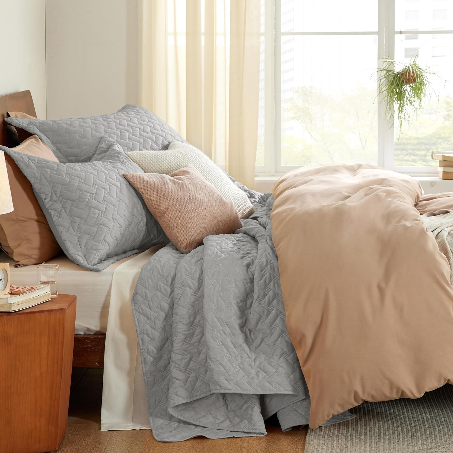 image:imageBedsure Queen Size Quilt Lightweight Comforter Set Mineral Blue Bedspread Coverlet Basket Weave AllSeason Comfort SkinFriendly Soft Breathable Machine Washable 90x96 3 Pcs 2 Pillow Shams10 Light Grey