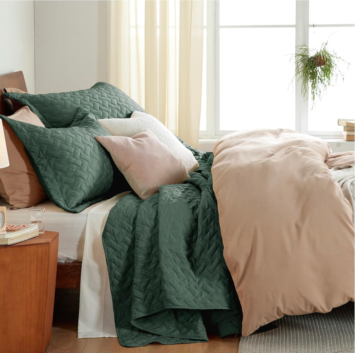 image:imageBedsure Queen Size Quilt Lightweight Comforter Set Mineral Blue Bedspread Coverlet Basket Weave AllSeason Comfort SkinFriendly Soft Breathable Machine Washable 90x96 3 Pcs 2 Pillow Shams07 Dark Green