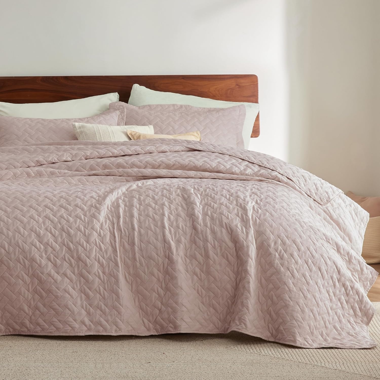 image:imageBedsure Queen Size Quilt Lightweight Comforter Set Mineral Blue Bedspread Coverlet Basket Weave AllSeason Comfort SkinFriendly Soft Breathable Machine Washable 90x96 3 Pcs 2 Pillow Shams23 Dusty Rose
