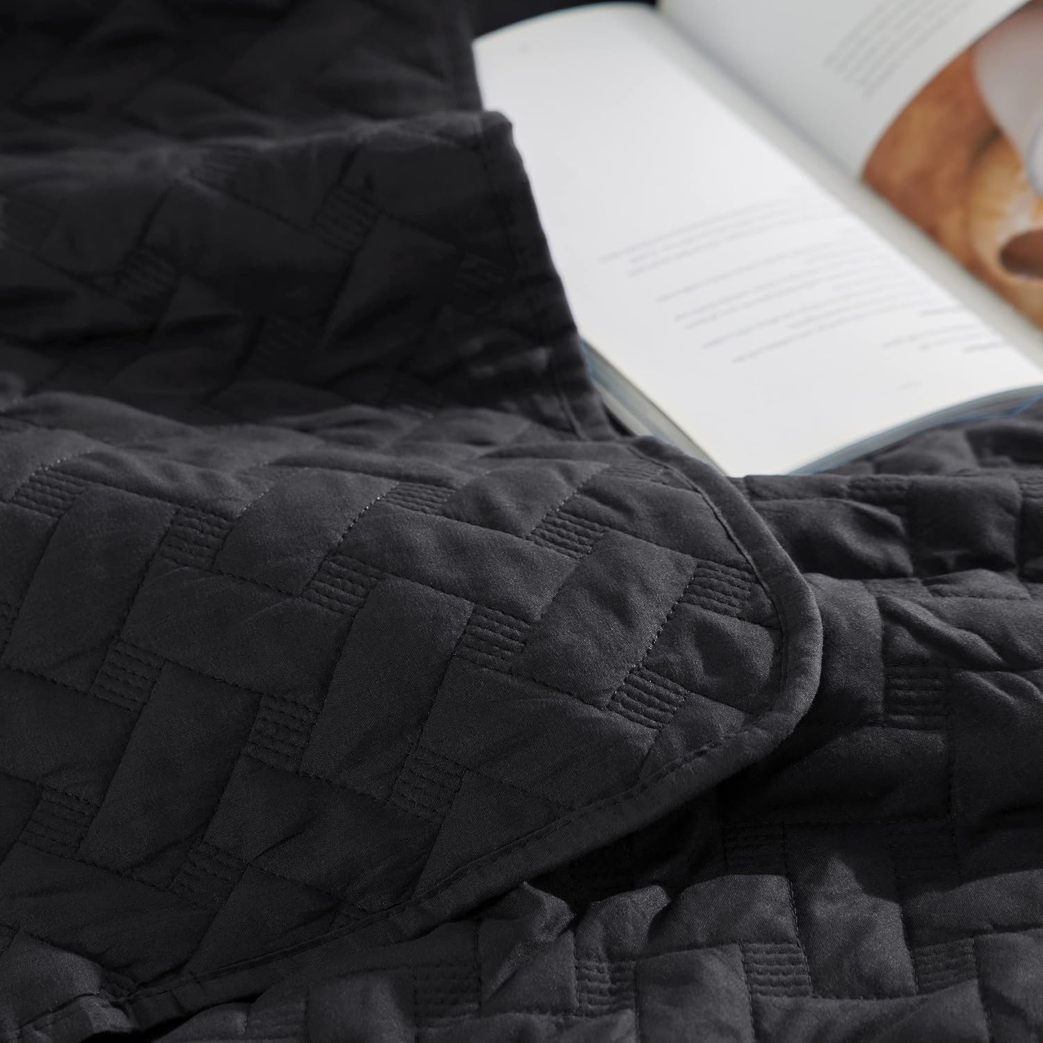 image:imageBedsure Queen Size Quilt Lightweight Comforter Set Mineral Blue Bedspread Coverlet Basket Weave AllSeason Comfort SkinFriendly Soft Breathable Machine Washable 90x96 3 Pcs 2 Pillow Shams17 Black