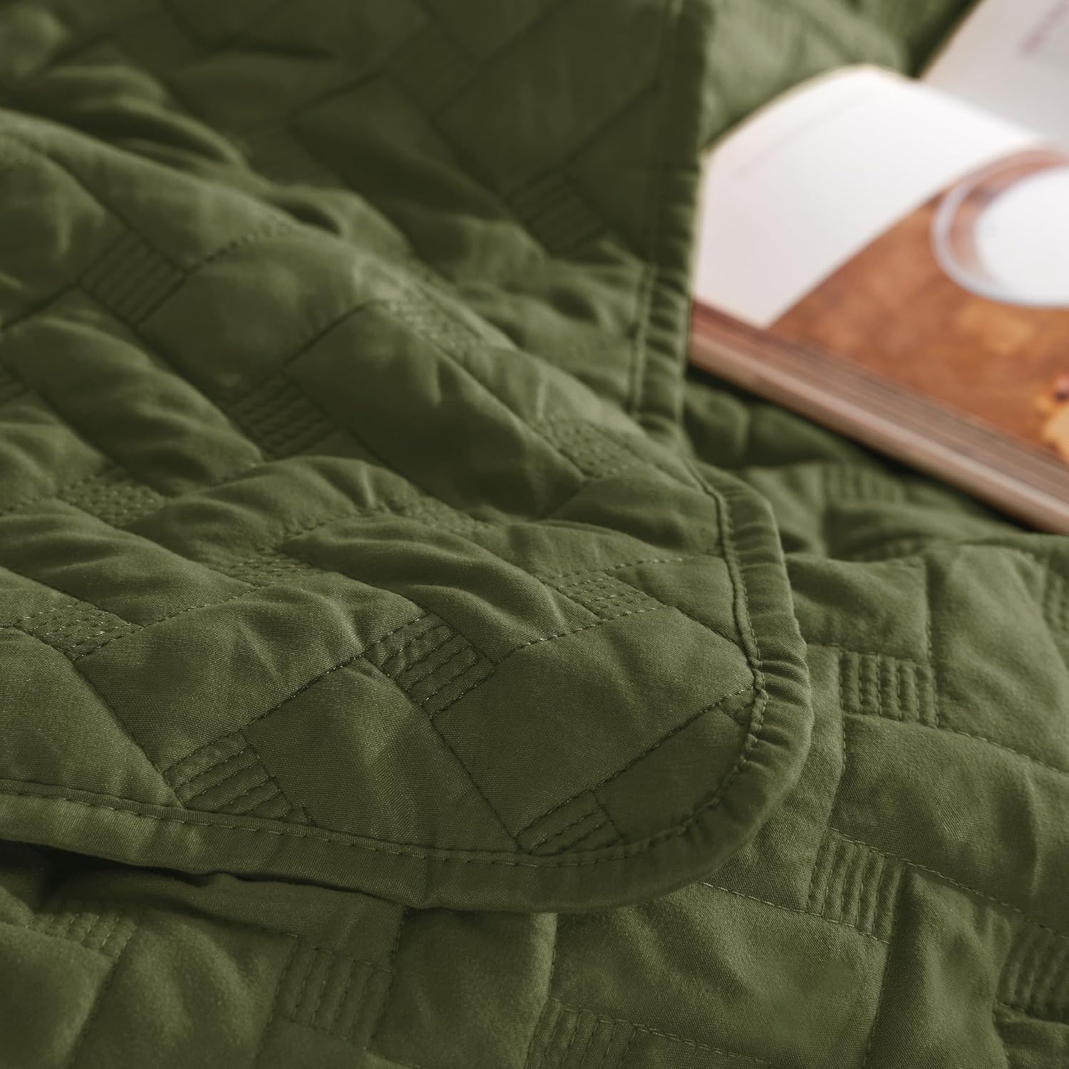 image:imageBedsure Queen Size Quilt Lightweight Comforter Set Mineral Blue Bedspread Coverlet Basket Weave AllSeason Comfort SkinFriendly Soft Breathable Machine Washable 90x96 3 Pcs 2 Pillow Shams15 Olive Green
