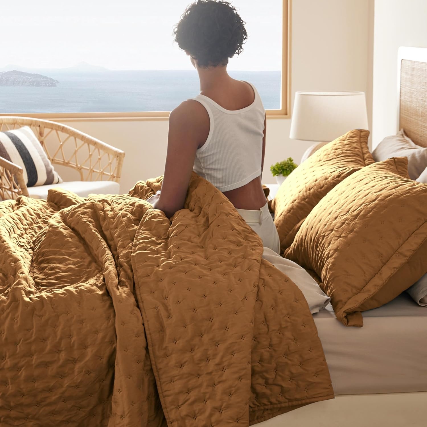 image:imageBedsure Quilts Queen Size Bedspread Thin Comforter Charcoal Coverlet AllSeason Bedding Soft Modern Clover Pattern StitchFree QuiltTech PetFriendly Machine Washable 90x96in 3 Pcs12 Honey Caramel Clover
