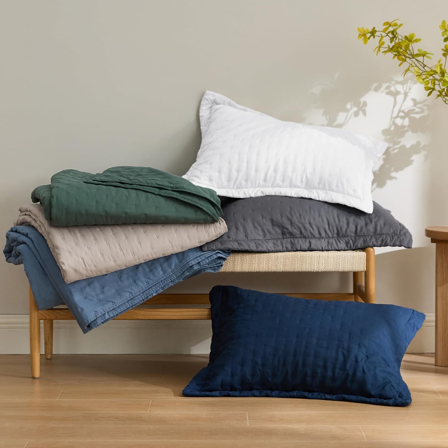 image:imageBedsure Quilts Queen Size Bedspread Thin Comforter Charcoal Coverlet AllSeason Bedding Soft Modern Clover Pattern StitchFree QuiltTech PetFriendly Machine Washable 90x96in 3 Pcs19 Charcoal Clover