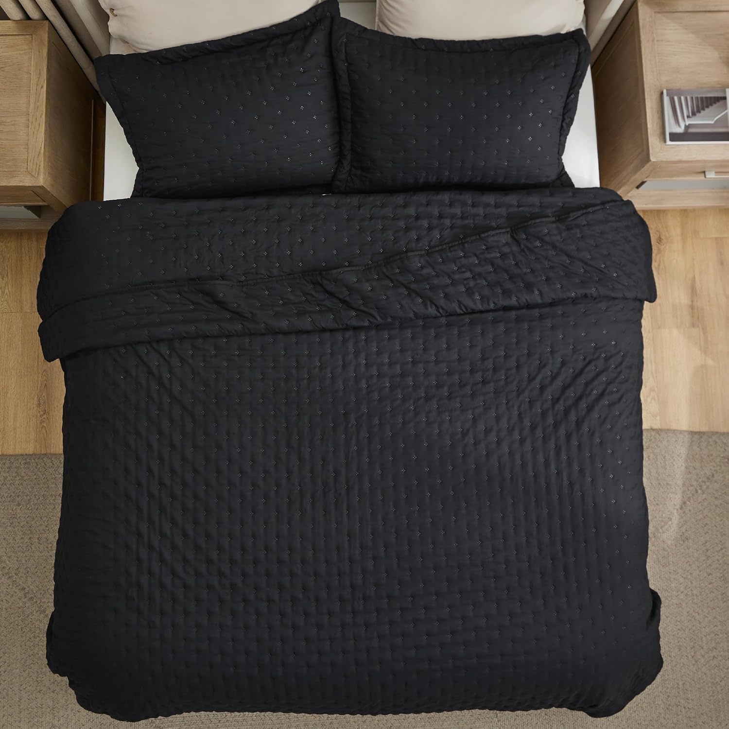 image:imageBedsure Quilts Queen Size Bedspread Thin Comforter Charcoal Coverlet AllSeason Bedding Soft Modern Clover Pattern StitchFree QuiltTech PetFriendly Machine Washable 90x96in 3 Pcs21 Black Clover