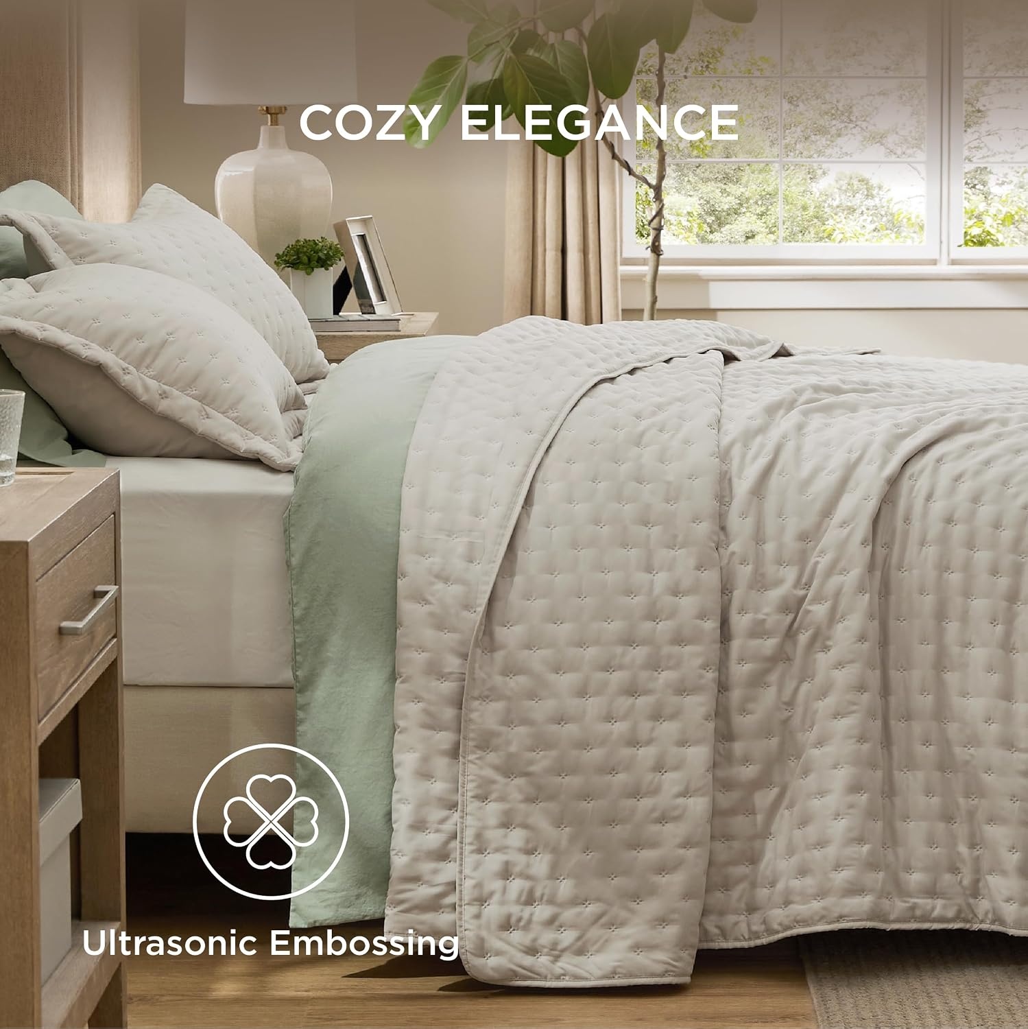 image:imageBedsure Quilts Queen Size Bedspread Thin Comforter Charcoal Coverlet AllSeason Bedding Soft Modern Clover Pattern StitchFree QuiltTech PetFriendly Machine Washable 90x96in 3 Pcs13 Oatmeal Clover
