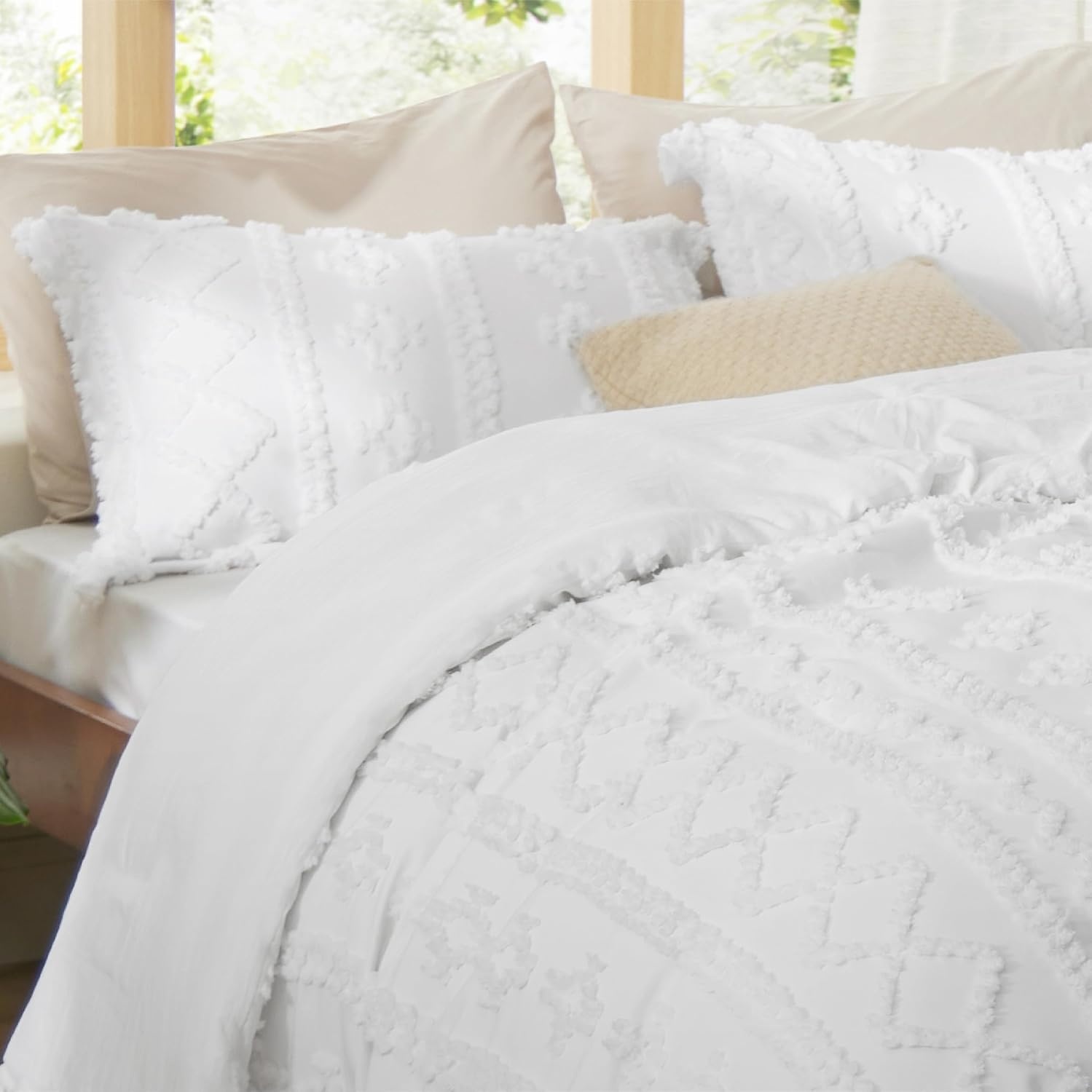 image:imageBedsure Tufted Boho Comforter Set Queen Size Beige Boho Bed Set GentleSoft 3 Pieces FarmhouseStyle Embroidery Bedding Gifts for Woman Soft Jacquard Kids Queen Comforter for All Seasons02 Bright White Elegant