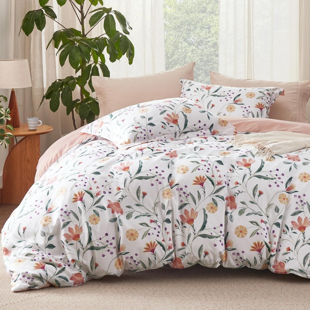 image:imageBedsure Duvet Cover King Size Reversible Navy Blue King Duvet Cover Set with Zipper Closure 3 Pieces Floral Patterned Bedding Set with 8 Corner Ties and 2 Pillow Shams14 Pale Blush Floral No Comforter