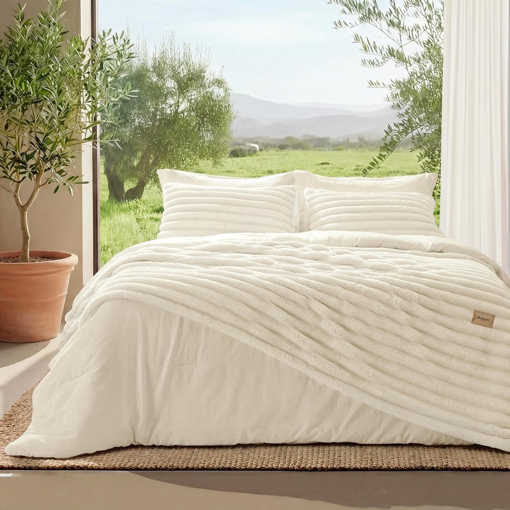 image:imageBedsure Gentlesoft 2in1 Queen Comforter Set and Detachable Fluffy Blanket Beige Bedding Set for All Season Use Detachable Design for Space Saving Includes 2 Pillow Shams 2 Pillowcases02 Cream White