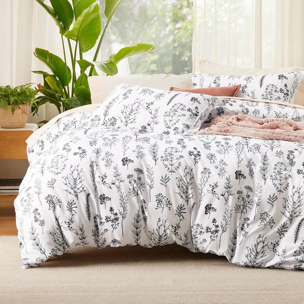 image:imageBedsure Light Grey Queen Comforter Set Reversible Floral Bed Set Soft Summer Lightweight Bedding for Bedroom 1 Soft Botanical Flowers Comforter and 2 Pillow Shams21 Bright White