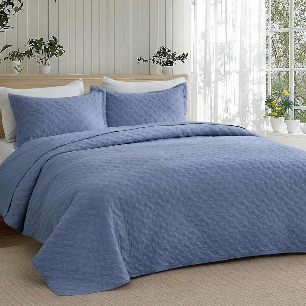 image:imageBedsure Queen Size Quilt Lightweight Comforter Set Mineral Blue Bedspread Coverlet Basket Weave AllSeason Comfort SkinFriendly Soft Breathable Machine Washable 90x96 3 Pcs 2 Pillow Shams06 Mineral Blue