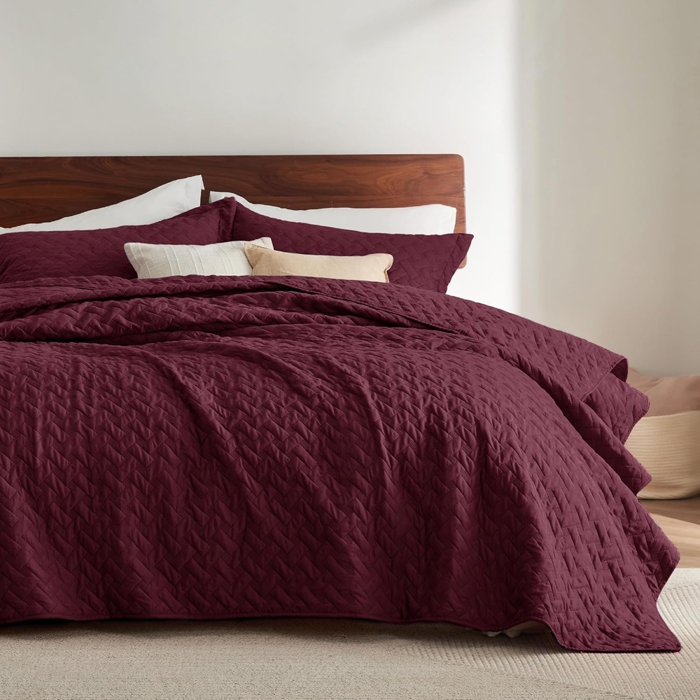 image:imageBedsure Queen Size Quilt Lightweight Comforter Set Mineral Blue Bedspread Coverlet Basket Weave AllSeason Comfort SkinFriendly Soft Breathable Machine Washable 90x96 3 Pcs 2 Pillow Shams30 Burgundy
