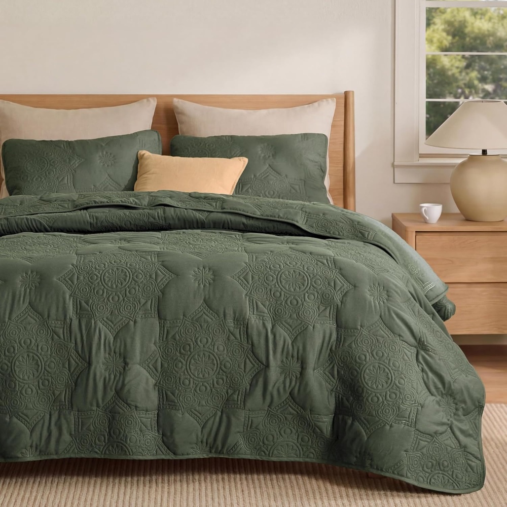 image:imageBedsure Quilts Queen Size Bedspread Thin Comforter Charcoal Coverlet AllSeason Bedding Soft Modern Clover Pattern StitchFree QuiltTech PetFriendly Machine Washable 90x96in 3 Pcs07 Olive Green Floral