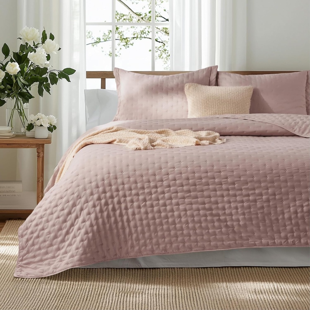 image:imageBedsure Quilts Queen Size Bedspread Thin Comforter Charcoal Coverlet AllSeason Bedding Soft Modern Clover Pattern StitchFree QuiltTech PetFriendly Machine Washable 90x96in 3 Pcs16 Dusty Rose Clover