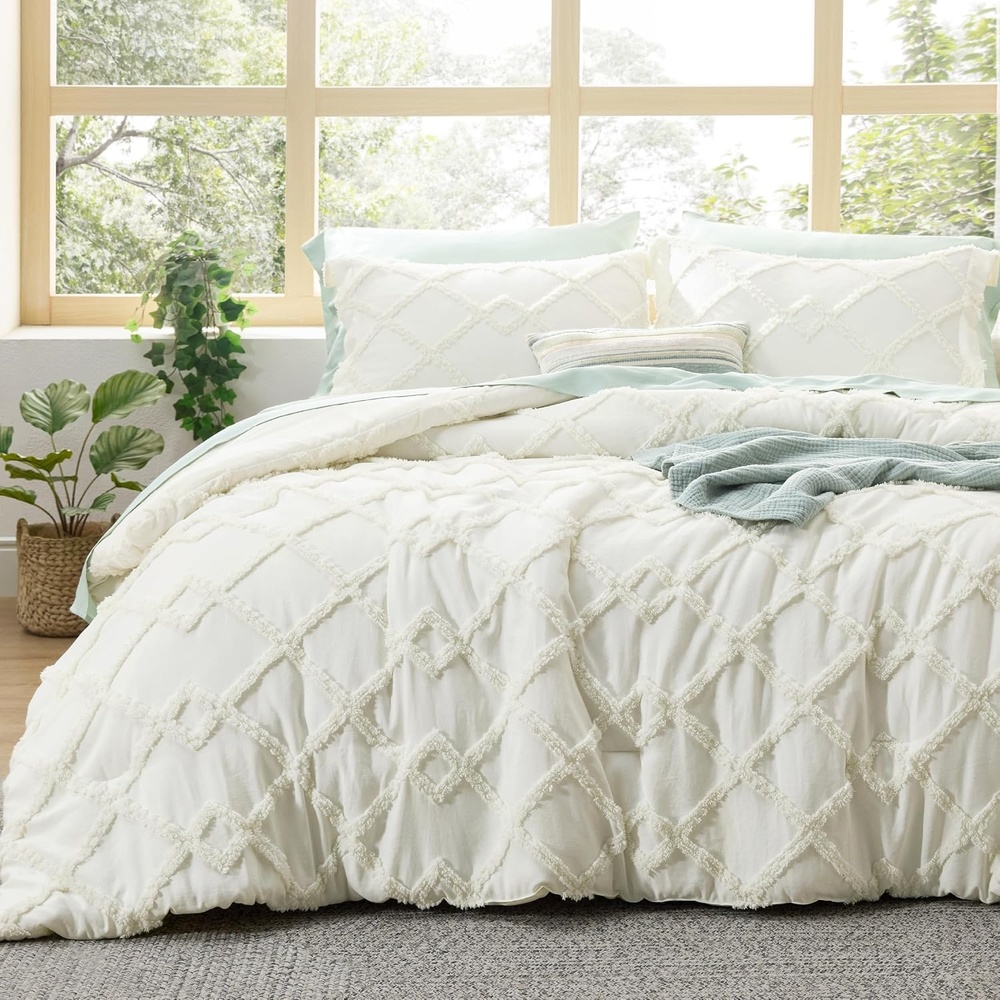 image:imageBedsure Tufted Boho Comforter Set Queen Size  Beige Boho Bed Set GentleSoft 3 Pieces FarmhouseStyle Embroidery Bedding Gifts for Woman Soft Jacquard Kids Queen Comforter for All Seasons03  Ivory  Diamond Like