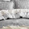 Bedsure Light Grey Queen Comforter Set – Reversible Floral Bed Set, Soft Summer Lightweight Bedding for Bedroom, 1 Soft Botanical Flowers Comforter and 2 Pillow Shams(04 – Grey)