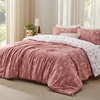 Bedsure Light Grey Queen Comforter Set – Reversible Floral Bed Set, Soft Summer Lightweight Bedding for Bedroom, 1 Soft Botanical Flowers Comforter and 2 Pillow Shams(08 – Pink Clay)