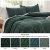 Bedsure Textured Duvet Cover King Size, Soft & Breathable Comforter Cover for All Season, 3 Pieces Wrinkle-Resistant Zipper Bedding with 8 Corner Ties, Olive Green(12 – Forest Green – Stripe (No Comforter))