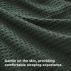 Bedsure Textured Duvet Cover King Size, Soft & Breathable Comforter Cover for All Season, 3 Pieces Wrinkle-Resistant Zipper Bedding with 8 Corner Ties, Olive Green(02 – Forest Green (No Comforter))