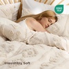 Bedsure Textured Duvet Cover King Size, Soft & Breathable Comforter Cover for All Season, 3 Pieces Wrinkle-Resistant Zipper Bedding with 8 Corner Ties, Olive Green(08 – Beige Tufted (No Comforter))