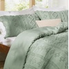 Bedsure Tufted Boho Comforter Set Queen Size – Beige Boho Bed Set, GentleSoft™ 3 Pieces Farmhouse-Style Embroidery Bedding, Gifts for Woman, Soft Jacquard Kids’ Queen Comforter for All Seasons(13 – Sage Green – Elegant)