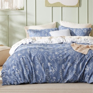 Bedsure Duvet Cover King Size – Reversible Navy Blue King Duvet Cover Set with Zipper Closure, 3 Pieces Floral Patterned Bedding Set with 8 Corner Ties and 2 Pillow Shams(24 – Infinity Blue (No Comforter))