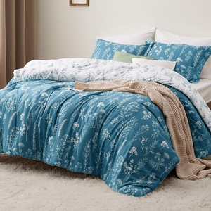 Bedsure Light Grey Queen Comforter Set – Reversible Floral Bed Set, Soft Summer Lightweight Bedding for Bedroom, 1 Soft Botanical Flowers Comforter and 2 Pillow Shams(12 – Teal Blue)