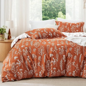 Bedsure Light Grey Queen Comforter Set – Reversible Floral Bed Set, Soft Summer Lightweight Bedding for Bedroom, 1 Soft Botanical Flowers Comforter and 2 Pillow Shams(10 – Terracotta)
