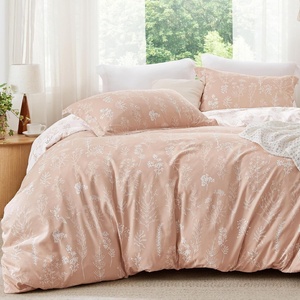 Bedsure Light Grey Queen Comforter Set – Reversible Floral Bed Set, Soft Summer Lightweight Bedding for Bedroom, 1 Soft Botanical Flowers Comforter and 2 Pillow Shams(07 – Blush Pink)