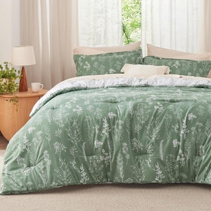 Bedsure Light Grey Queen Comforter Set – Reversible Floral Bed Set, Soft Summer Lightweight Bedding for Bedroom, 1 Soft Botanical Flowers Comforter and 2 Pillow Shams(Green)