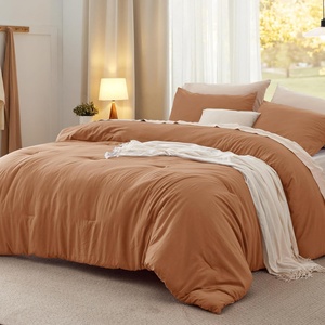 Bedsure Queen Comforter Set, Dark Gray Soft Prewashed Bedding for All Seasons, 3 Pieces GentleSoft™ Bed Set, 1 Lightweight Comforter (90″x90″) and 2 Pillowcases (20″x26″)(27 – Pumpkin)