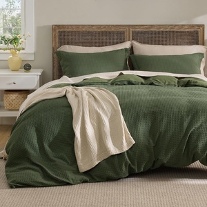 Bedsure Textured Duvet Cover King Size, Soft & Breathable Comforter Cover for All Season, 3 Pieces Wrinkle-Resistant Zipper Bedding with 8 Corner Ties, Olive Green(00 – Olive Green (No Comforter))