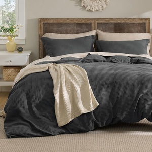 Bedsure Textured Duvet Cover King Size, Soft & Breathable Comforter Cover for All Season, 3 Pieces Wrinkle-Resistant Zipper Bedding with 8 Corner Ties, Olive Green(04 – Charcoal Grey (No Comforter))