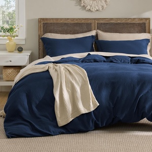 Bedsure Textured Duvet Cover King Size, Soft & Breathable Comforter Cover for All Season, 3 Pieces Wrinkle-Resistant Zipper Bedding with 8 Corner Ties, Olive Green(00 – Navy Blue (No Comforter))
