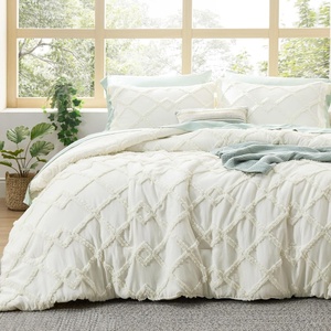 Bedsure Tufted Boho Comforter Set Queen Size – Beige Boho Bed Set, GentleSoft™ 3 Pieces Farmhouse-Style Embroidery Bedding, Gifts for Woman, Soft Jacquard Kids’ Queen Comforter for All Seasons(03 – Ivory – Diamond Like)