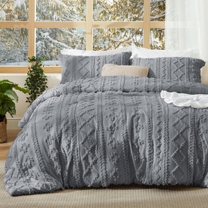 Bedsure Tufted Boho Comforter Set Queen Size – Beige Boho Bed Set, GentleSoft™ 3 Pieces Farmhouse-Style Embroidery Bedding, Gifts for Woman, Soft Jacquard Kids’ Queen Comforter for All Seasons(17 – Grey – Elegant)