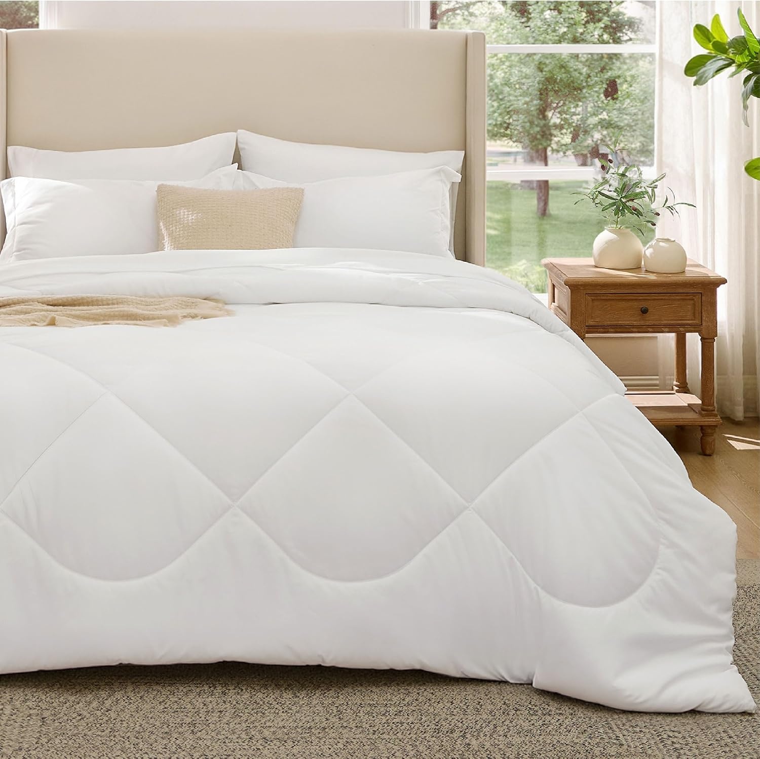 image:imageBedsure Premium Series 5 Piece Black Twin Comforter Set Goose Down Alternative All Season Medium Warmth Soft Hotel Luxury Bed in a Bag Safe for Sensitive Skin Includes Sheets Pillowcase amp Sham03 White Wavy Quilted